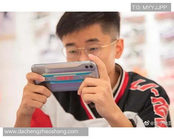 和平精英纪实：深入探讨LNG战队的拼搏历程与荣耀瞬间