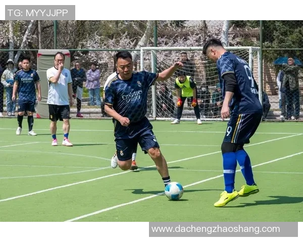 宝鸡足球群热情洋溢共同追梦让我们一起为足球欢呼助力家乡球队崛起